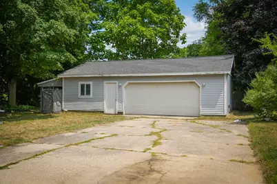 910 Pleasant Street, Belding, MI 48809 - Photo 6