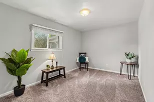 1205 Fountain St NE, Grand Rapids, MI 49503 - Photo 10