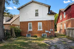 14934 Washburn St, Detroit, MI 48238 - Photo 2