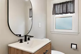 2417 Brooklyn Ave SE, Grand Rapids, MI 49507 - Photo 32