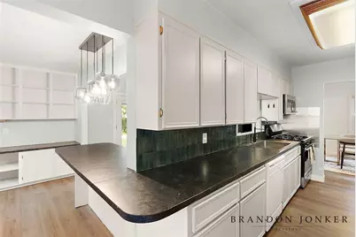 2417 Brooklyn Avenue SE, Grand Rapids, MI 49507 - Photo 10