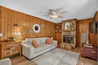 4734 Larkwood Drive SE, Kentwood, MI 49508 - Photo 22