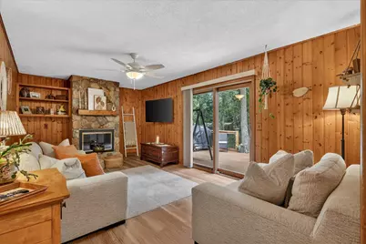 4734 Larkwood Drive SE, Kentwood, MI 49508 - Photo 18