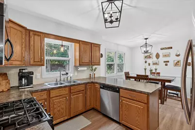 4734 Larkwood Drive SE, Kentwood, MI 49508 - Photo 16