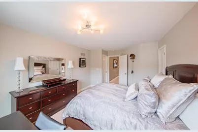 42905 Cardinal Way, Novi, MI 48375 - Photo 44
