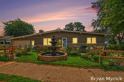 182 E 25th Street, Holland, MI 49423 - Photo 2