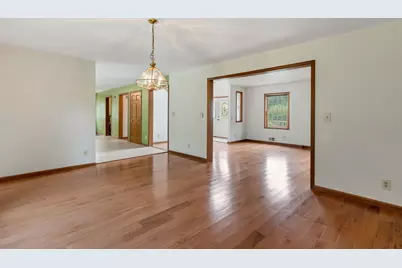 28810 Coulter Street, Edwardsburg, MI 49112 - Photo 8