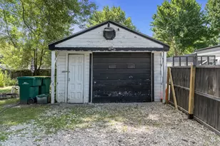 350 E Clark Rd, Ypsilanti, MI 48198 - Photo 38