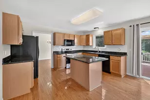 392 Sedgewood Ln, Ann Arbor, MI 48103 - Photo 14
