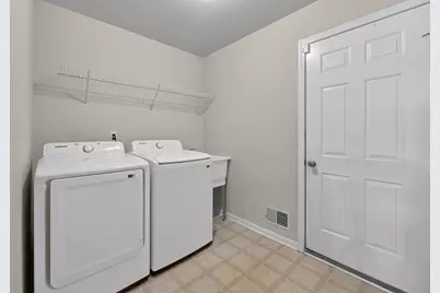 392 Sedgewood Lane, Ann Arbor, MI 48103 - Photo 22