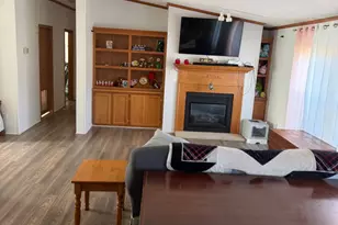 726 Strawberry Ln, Muskegon, MI 49442 - Photo 2