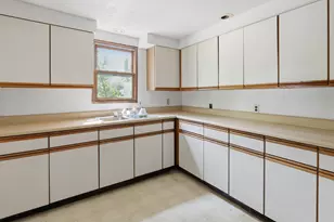 400 Concord Ave, Battle Creek, MI 49014 - Photo 6