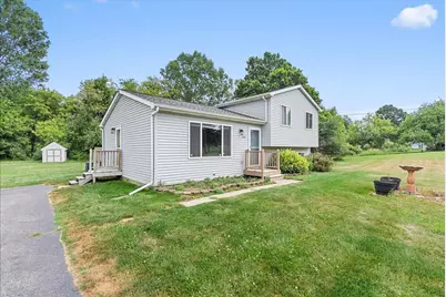 11534 Eaton Rapids Road, Springport, MI 49284 - Photo 6