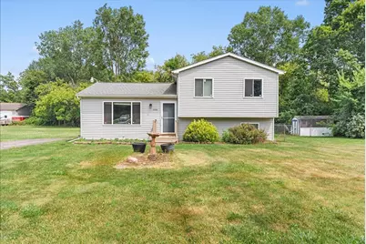11534 Eaton Rapids Road, Springport, MI 49284 - Photo 2