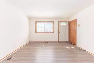 1305 Rambling Rd, Ypsilanti, MI 48198 - Photo 6