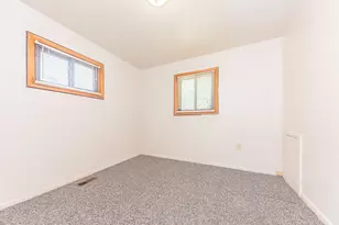 1305 Rambling Rd, Ypsilanti, MI 48198 - Photo 24