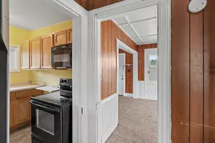 307 N Walnut St, Bangor, MI 49013 - Photo 8
