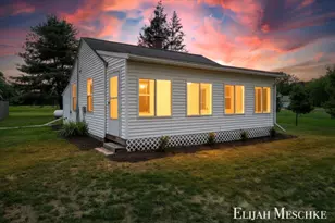 16217 130th Ave, Nunica, MI 49448 - Photo 2