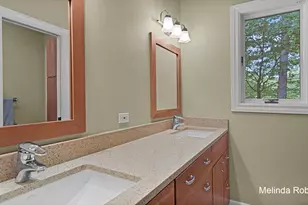 1579 Winterwood Dr NE, Grand Rapids, MI 49525 - Photo 48