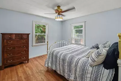 1422 Derby Drive NW, Grand Rapids, MI 49504 - Photo 10