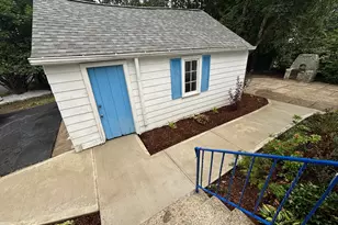 1422 Derby Dr NW, Grand Rapids, MI 49504 - Photo 16