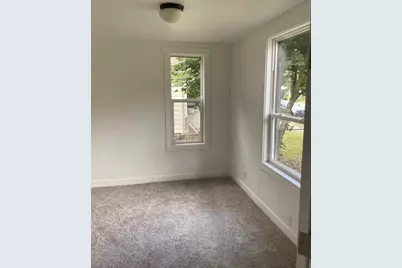 1360 Paris Avenue NE, Grand Rapids, MI 49505 - Photo 10