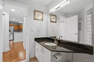 300 Riverfront Dr, Detroit, MI 48226 - Photo 20