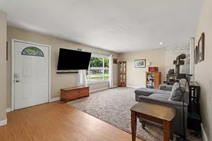 96 West St, Coopersville, MI 49404 - Photo 6