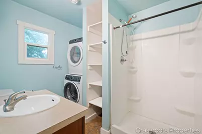 1129 Hamilton Avenue NW, Grand Rapids, MI 49504 - Photo 16