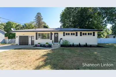 2532 William Avenue, Holland, MI 49424 - Photo 2
