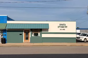 38 N Union St, Sparta, MI 49345 - Photo 1