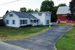 2151 E Coral Road NE, Edmore, MI 48829 - Photo 38