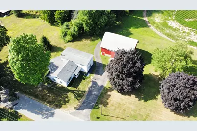 2151 E Coral Road NE, Edmore, MI 48829 - Photo 36