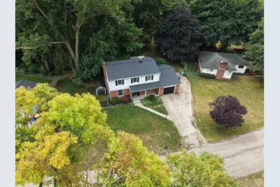 2046 Acton Road NW, Grand Rapids, MI 49504 - Photo 4