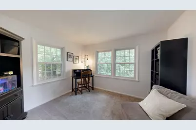 2046 Acton Road NW, Grand Rapids, MI 49504 - Photo 10