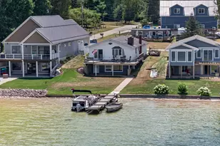 8758 Pike St, Mecosta, MI 49332 - Photo 2