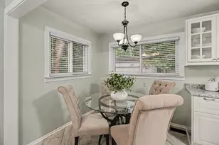 2727 Hampshire Rd, Ann Arbor, MI 48104 - Photo 8
