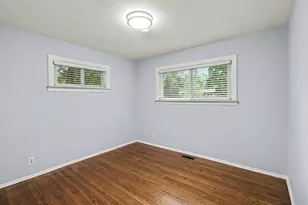 2727 Hampshire Rd, Ann Arbor, MI 48104 - Photo 16