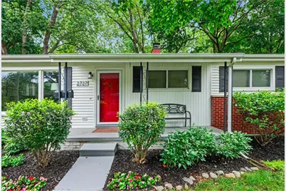 2727 Hampshire Road, Ann Arbor, MI 48104 - Photo 2
