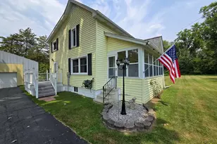 4250 Rives Junction Rd, Jackson, MI 49201 - Photo 8