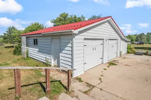 8757 N Clare Ave, Harrison, MI 48625 - Photo 4