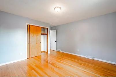 33 N 22nd Street N, Battle Creek, MI 49015 - Photo 8