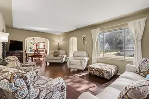 169 24th St N, Battle Creek, MI 49015 - Photo 4
