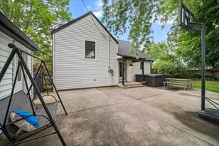 1214 Woodlawn Ave, Grand Haven, MI 49417 - Photo 46
