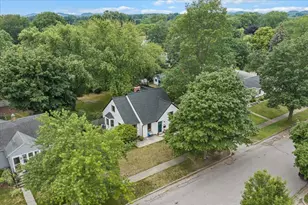 1214 Woodlawn Ave, Grand Haven, MI 49417 - Photo 4