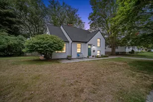 1214 Woodlawn Ave, Grand Haven, MI 49417 - Photo 44