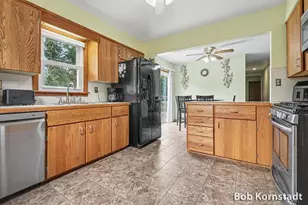 1174 52nd St SW, Wyoming, MI 49509 - Photo 6