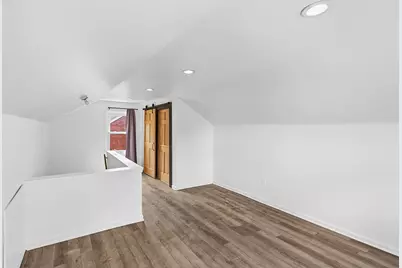 21211 Newcastle Road, Harper Woods, MI 48225 - Photo 22