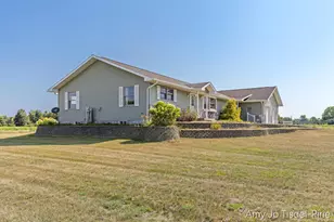 16972 W Stanton Rd, Pierson, MI 49339 - Photo 2