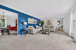 351 W Ridge Cir, Kalamazoo, MI 49009 - Photo 8
